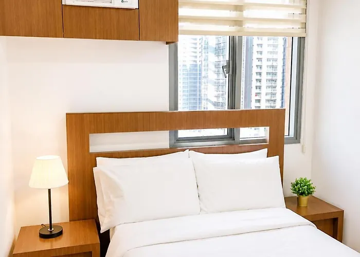 The Infinity Tower In Bgc, 2br View With Parking By Alex *