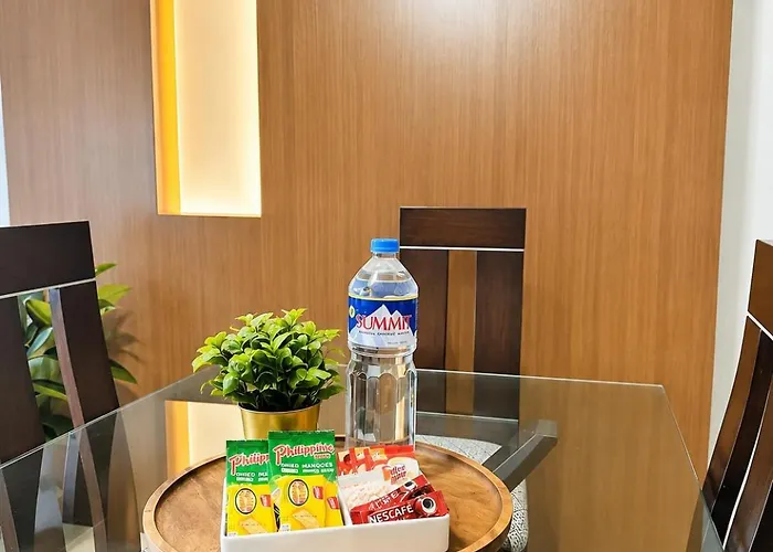 The Infinity Tower In Bgc, 2br View With Parking By Alex Manila